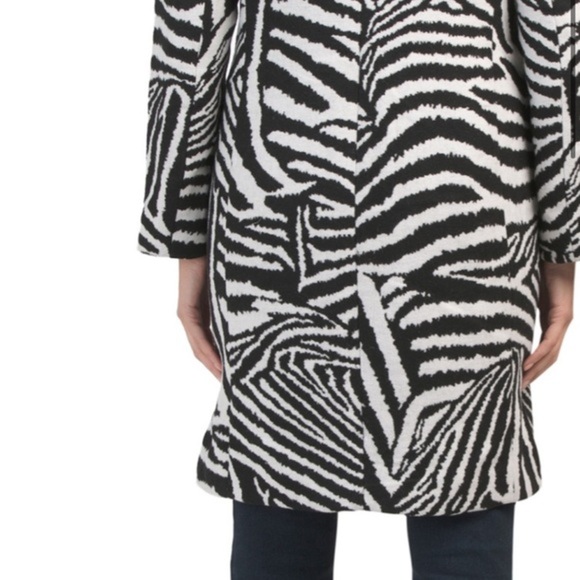 Rachel Zoe Black White Zebra Print feminine Winter Coat jacket topper size S new - Picture 8 of 9
